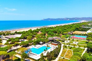 Family Penthouse, Multiple Bedrooms, 2 Bathrooms (Serenity Penthouse) | Exterior - Perla Resort Holiday Homes (Ishëm)