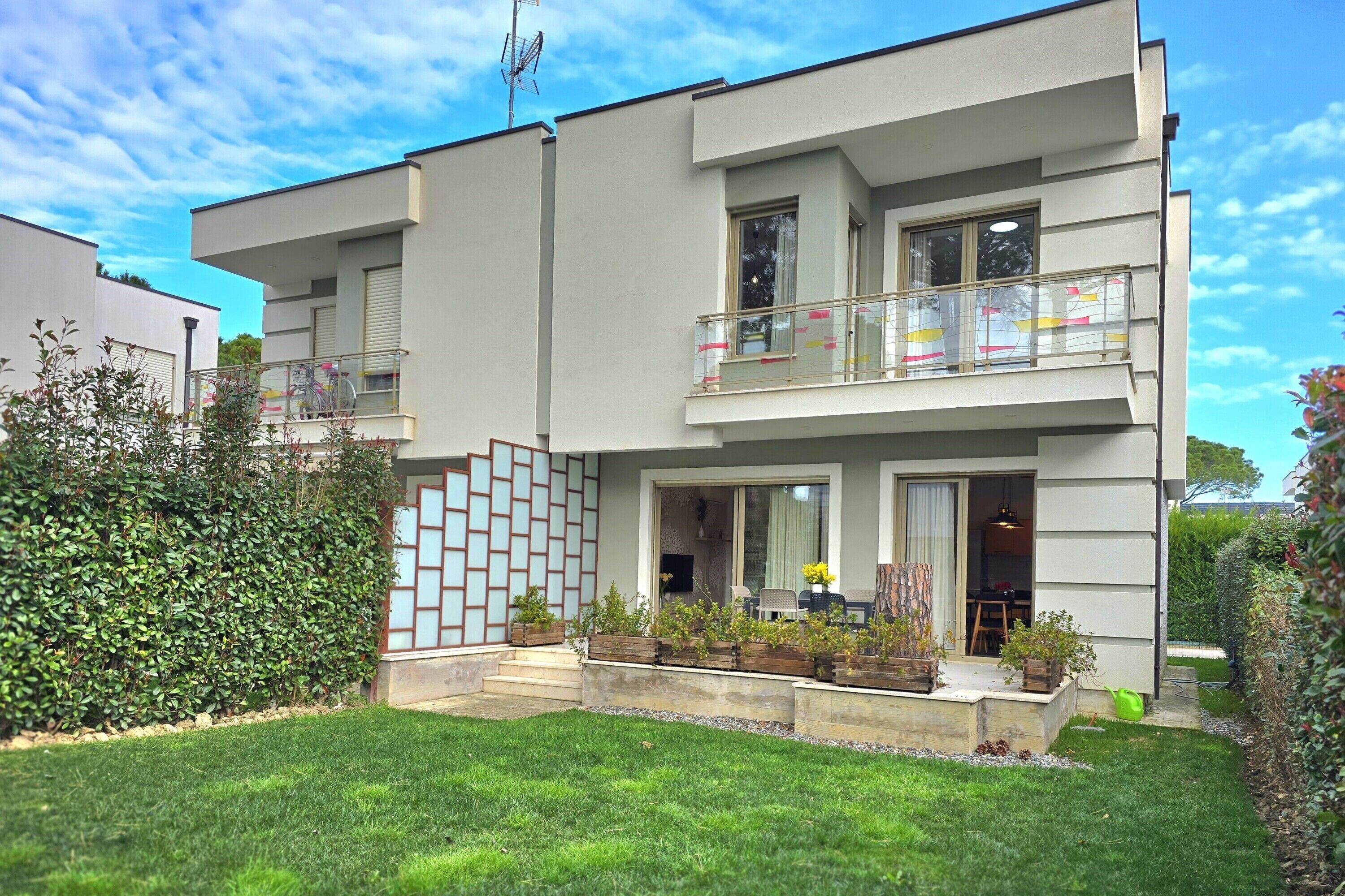 Family Villa, Multiple Bedrooms, 2 Bathrooms (Perla Holiday Villa 150) | Building design