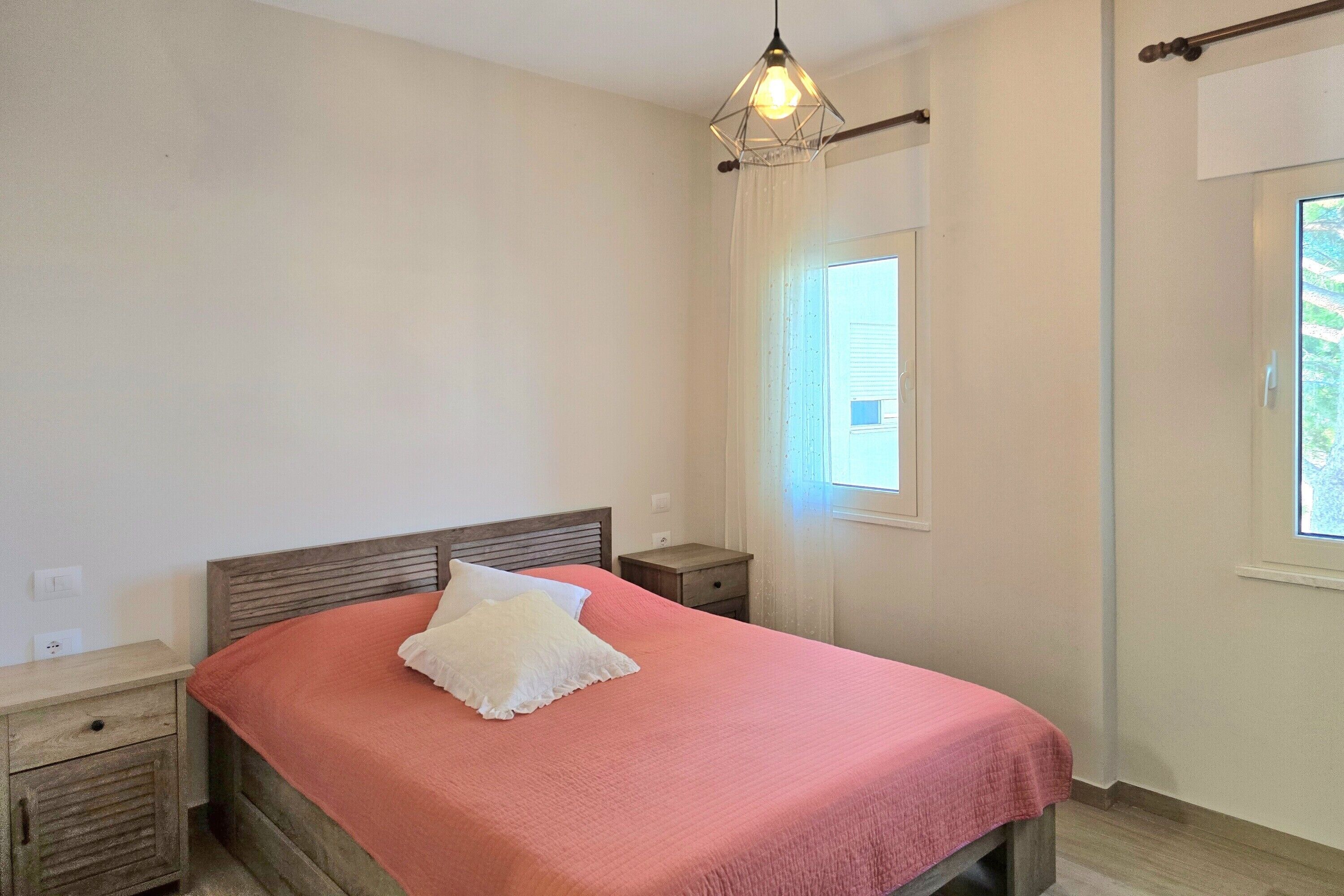 Family Apartment, Multiple Bedrooms, 2 Bathrooms (Perla Holiday Homes 145)