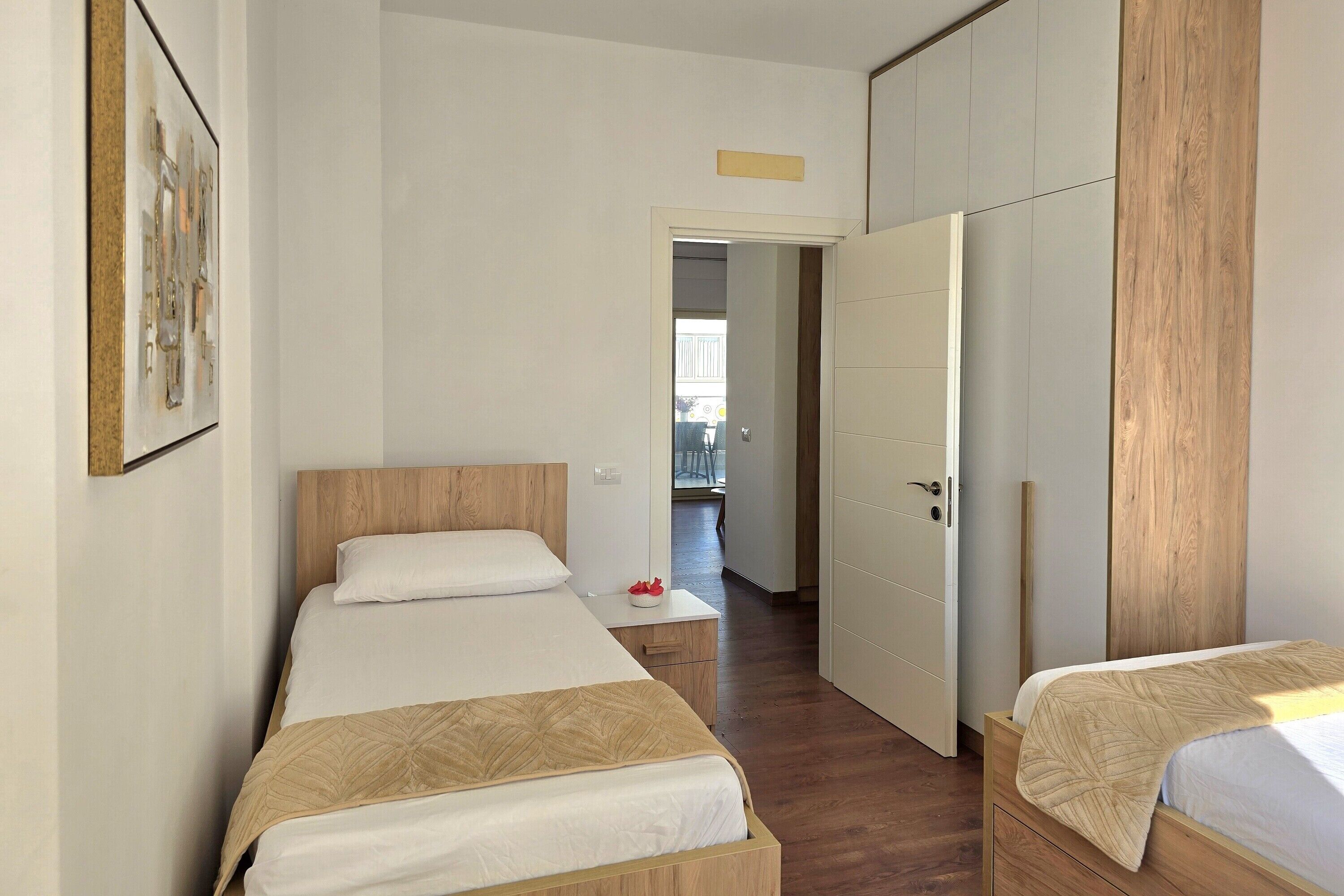 Familienapartment, Mehrere Schlafzimmer, 2 Bäder (Perla Holiday Homes 202)