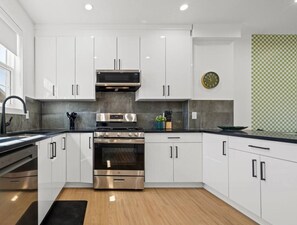 Fridge, microwave, oven, stovetop