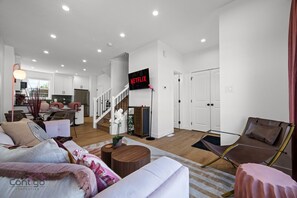 Smart TV, books, offices