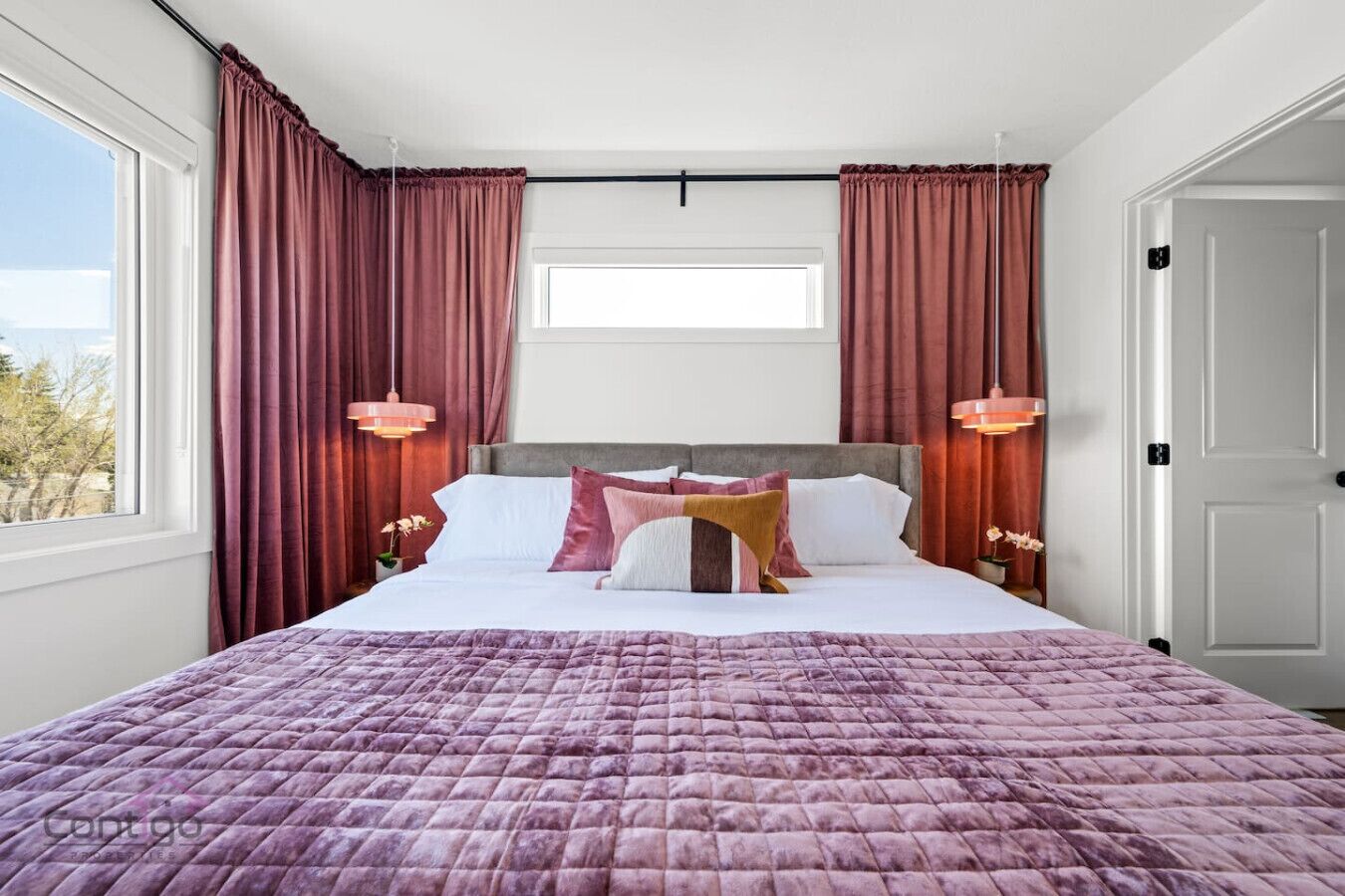 3 Schlafzimmer, Schreibtisch, Bügeleisen/Bügelbrett, Reisekinderbett