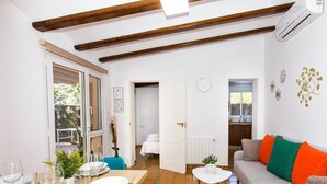 Maison, 2 chambres, accessible aux personnes à mobilité réduite, fumeur | Salle de séjour