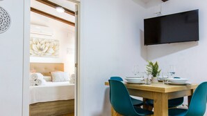Maison, 2 chambres, accessible aux personnes à mobilité réduite, fumeur | Salle à manger