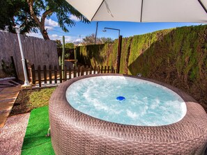 House, 2 Bedrooms, Accessible, Smoking | Outdoor spa tub - Private Oasis With Jacuzzi, Barbecue and Parking (Denia)