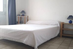 2 chambres, fer et planche à repasser, Wi-Fi