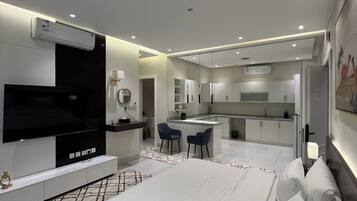 Studio Suite Superior | Meja kerja, ruang kerja ramah laptop, dan Wi-Fi gratis