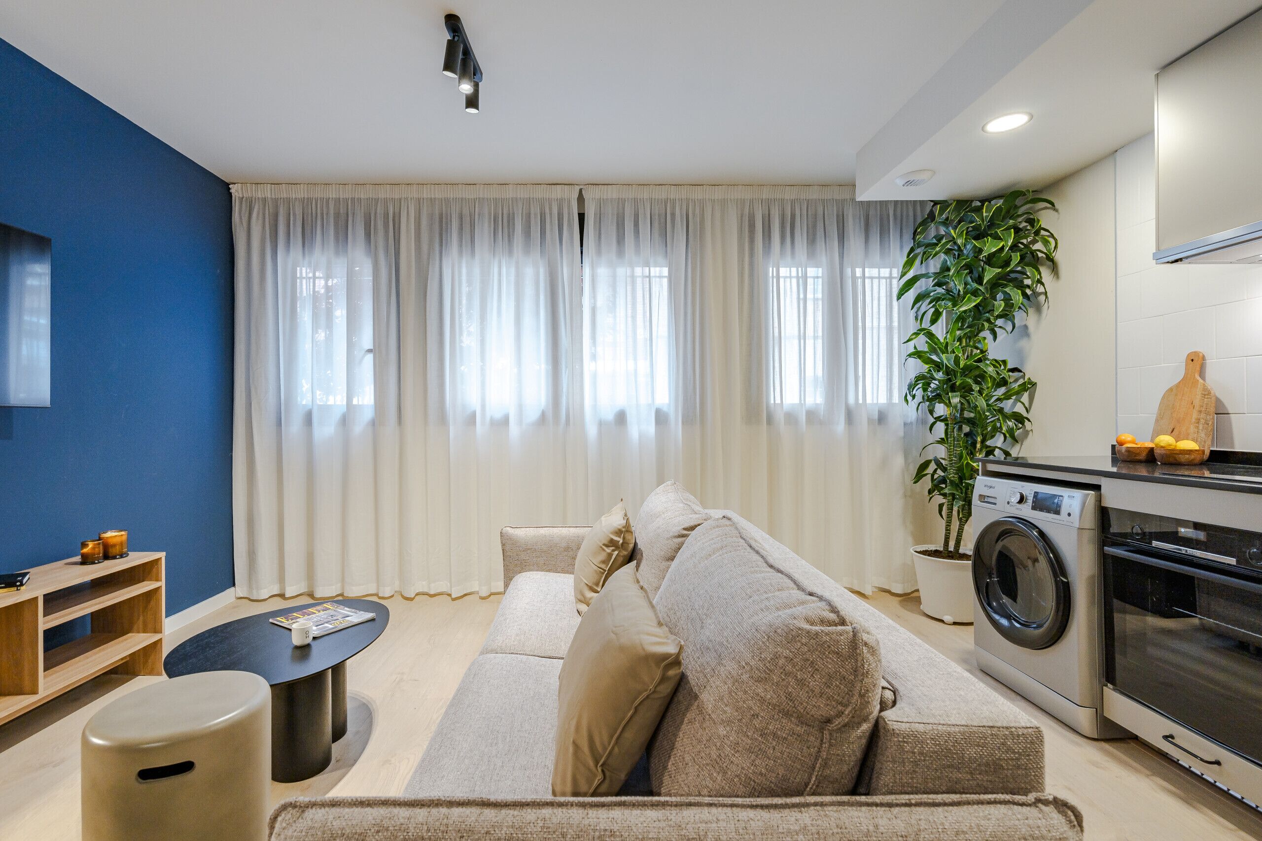 公寓, 2 间卧室 | 起居区 | 50-厘米电视（配备有线频道）