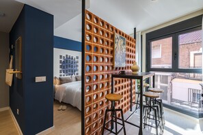 Studio, City View | Living area - Puerto Alto Apartments by Olala Homes (Madrid)