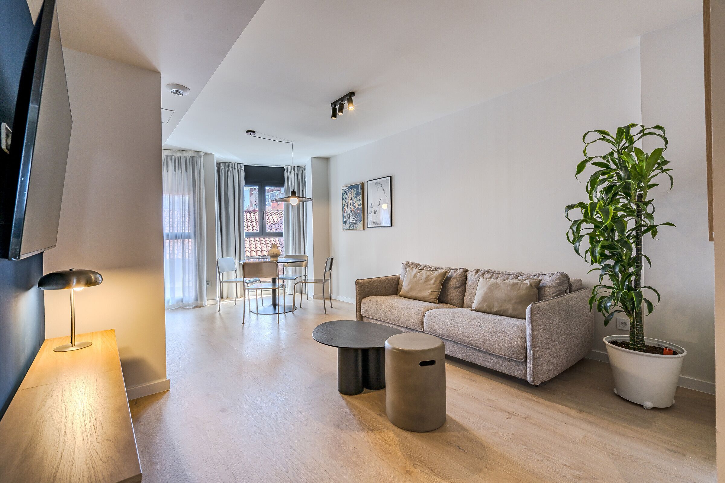 公寓, 1 张双人床和 1 张沙发床, 城市景观 | 起居区 | 50-厘米电视（配备有线频道）