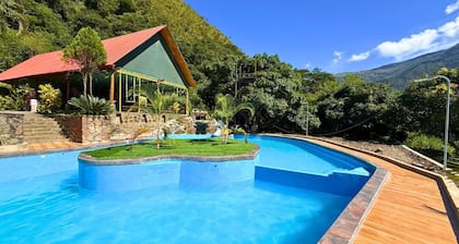 www.ecoterralodge.com