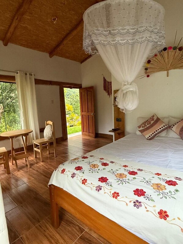 Dobbeltrom – basic, hageutsikt | Wi-fi (inkludert)