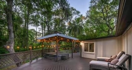 PERFECT CORPORATE RENTAL FLEX+more beds! Modern Ranchette Historic Mandarin,PETS