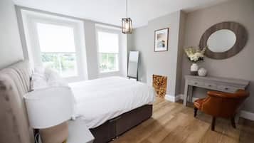 Apartment | 3 bedrooms, iron/ironing board, free WiFi, bed sheets