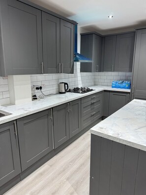 Microwave, oven, stovetop, dishwasher