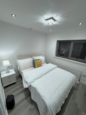 3 Schlafzimmer, Bügeleisen/Bügelbrett, WLAN, Bettwäsche