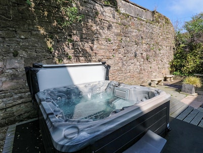 The Georgian Manor House