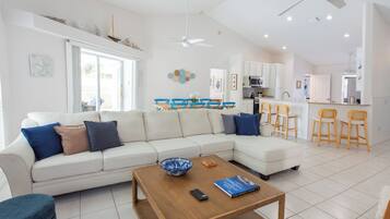 TV connectée, cheminée