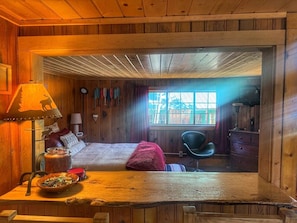 1 chambre, lit parapluie, Wi-Fi, draps fournis