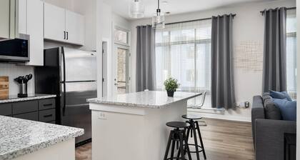 Spacious 2BD w/ Private Balcony and Free Parking 3