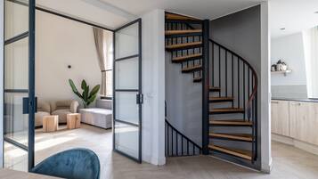 4 bedrooms