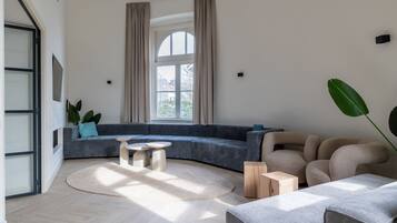 4 bedrooms