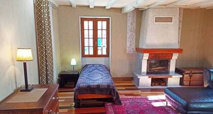 Duplex confortable - GĂźte au Village 89120 DICY