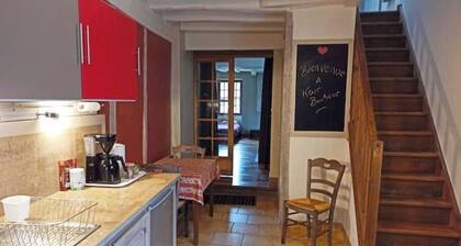 Duplex confortable - GĂźte au Village 89120 DICY