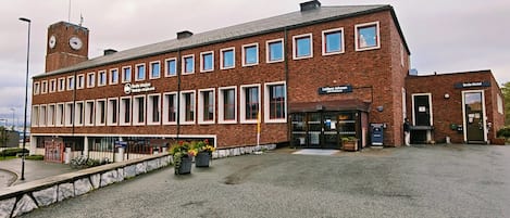 Fachada de la propiedad