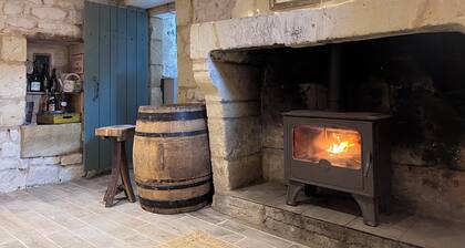 Former barn in Chinon, near to town, forest walks & cycle paths