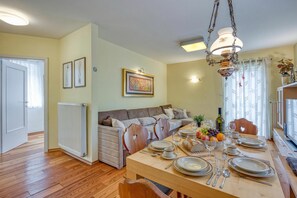 Chalet luna di miele, 2 camere da letto, 2 bagni (Alpine Chalet Planica with Sauna) | Pasti