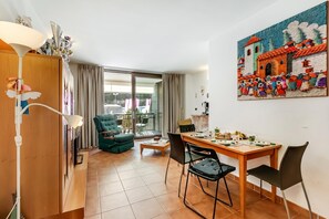 Family Apartment, Multiple Bedrooms (Theo's House) | Interior - Theo's House (Bardonecchia)