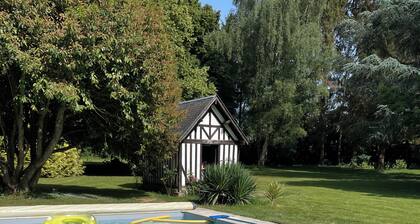 Cléome, Magnificent Property - Swimming pool - 20 min from Pont l'Evêque - 8P