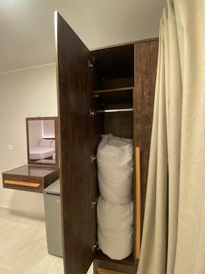 Suite, City View | 1 bedroom, laptop workspace, free WiFi