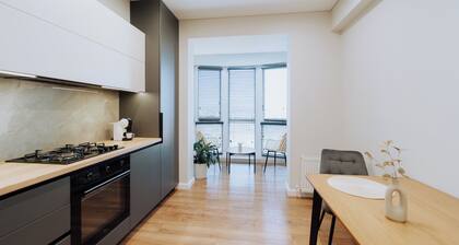 1BR + Workspace • Park View • Elevator