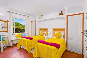 4 soveværelser, strygejern/strygebræt, gratis Wi-Fi, sengetøj