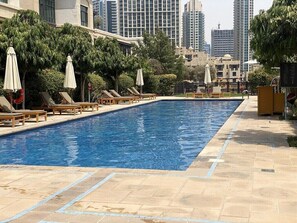 Outdoor pool - Durrani Homes - Arabian luxury at Souk Al Bahar besides Burj Khalifa & Dubai Mall (Dubai)