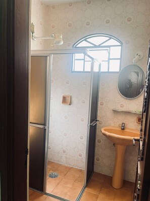 Einzelzimmer, 2 Einzelbetten | Badezimmer