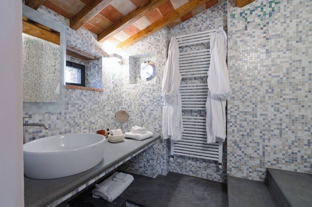 Mensano Old Town Apartment - Mensanello