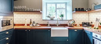 NEW luxury historic apartment, private garden, parking, dog-friendly, in Tetbury