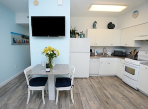 Condo, 1 quarto | Cozinha privada