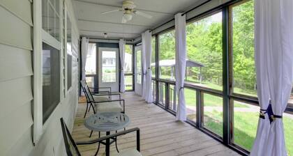 Rustic Dover Private Getaway Near Lake!