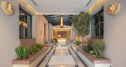 LIV by Yamama - KAFD