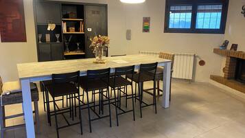 Dineren