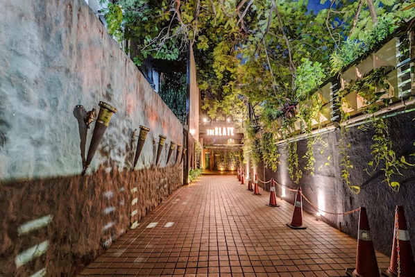 Free self-parking - RG Suites Slate (Chennai)