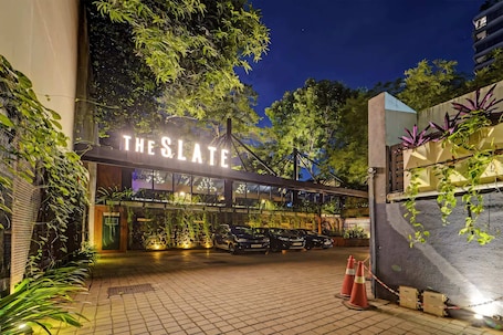 Fachada de la propiedad