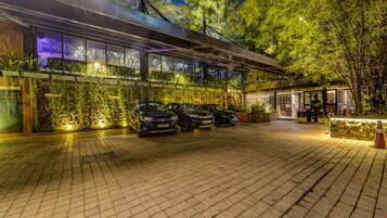 Parking gratuit