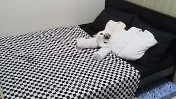 1 bedroom, WiFi, bed sheets