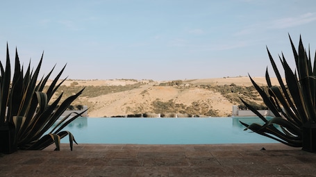 Exterior. Villa Soraya